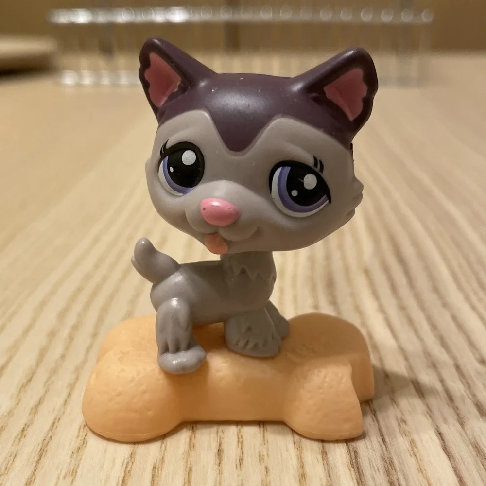 Dog -‎ 2010 McDonald's Littlest Pet Shop Happy Meal 2.25